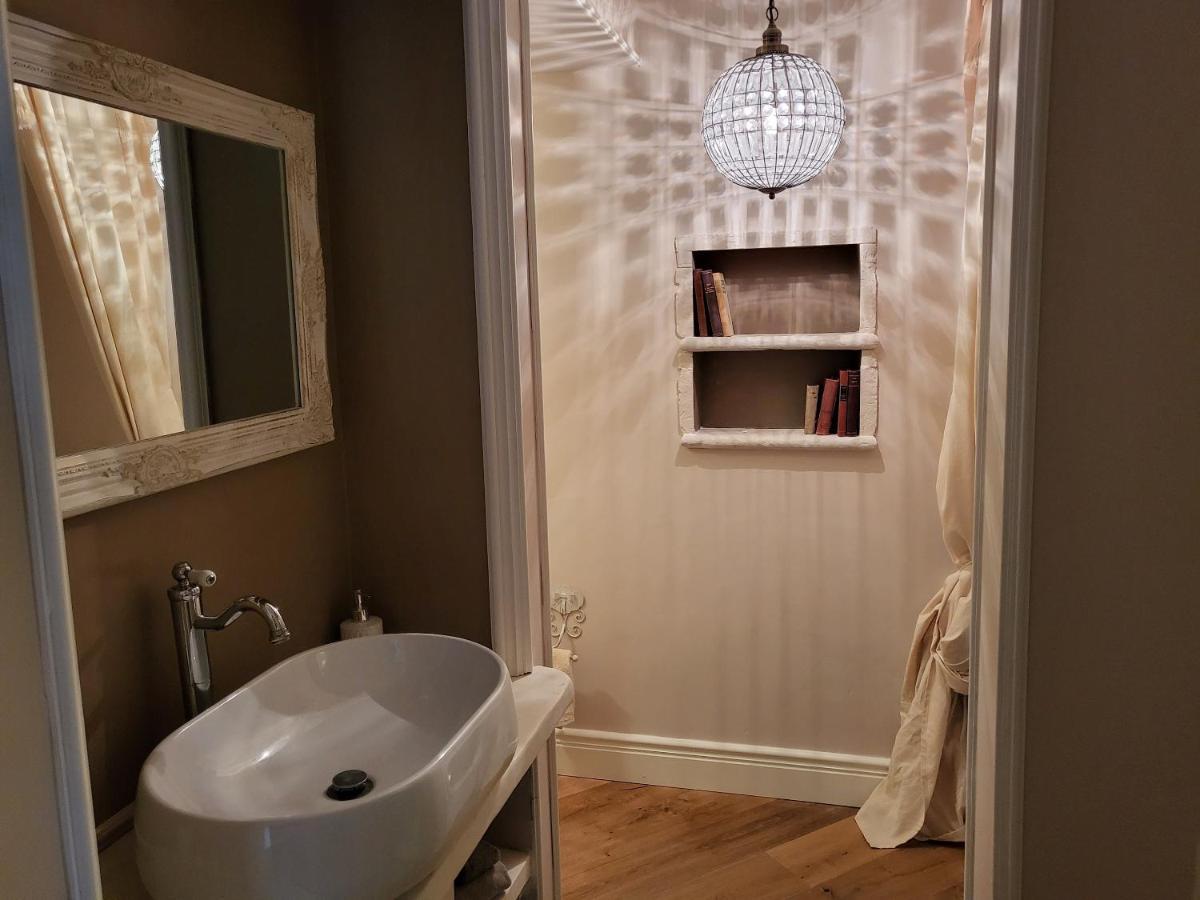 Suite Indipendente In Villa Формело Екстериор снимка