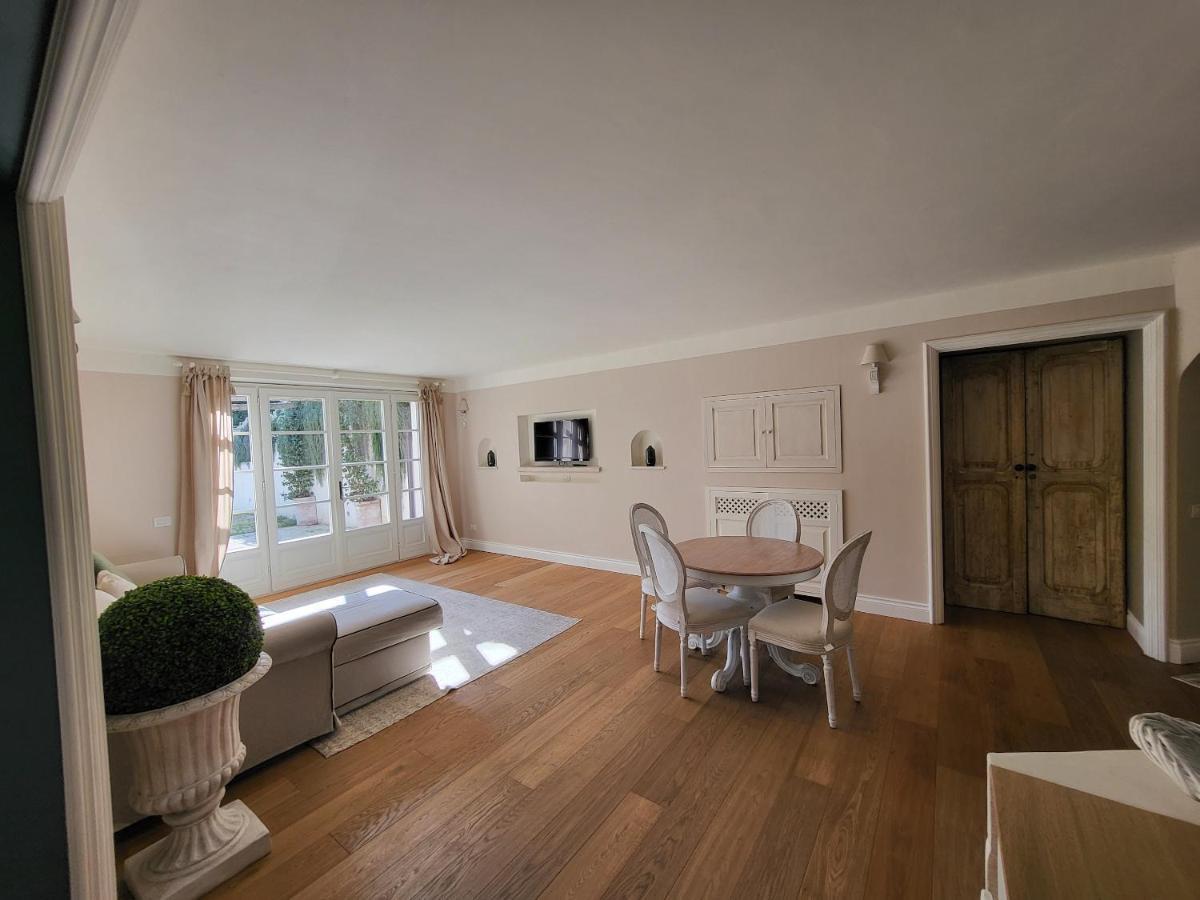 Suite Indipendente In Villa Формело Екстериор снимка