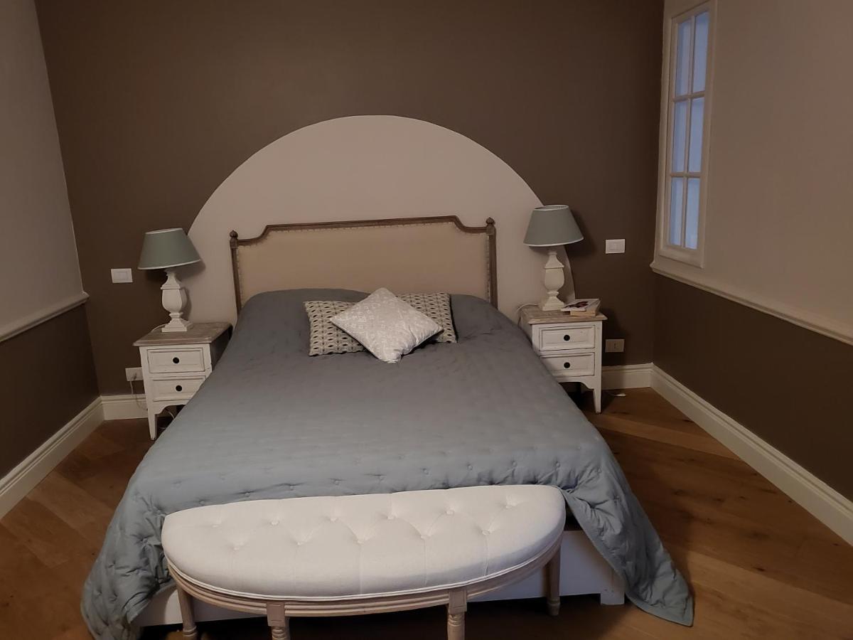 Suite Indipendente In Villa Формело Екстериор снимка